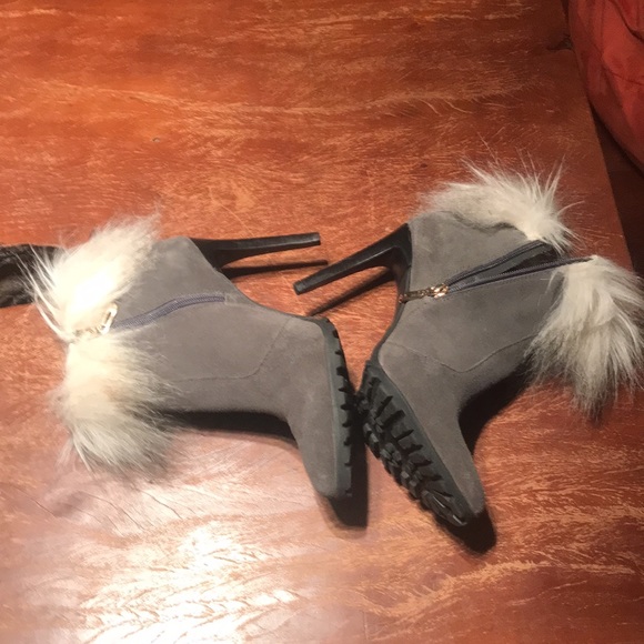 Jorge Bischoff Suede Booties - Picture 5 of 17